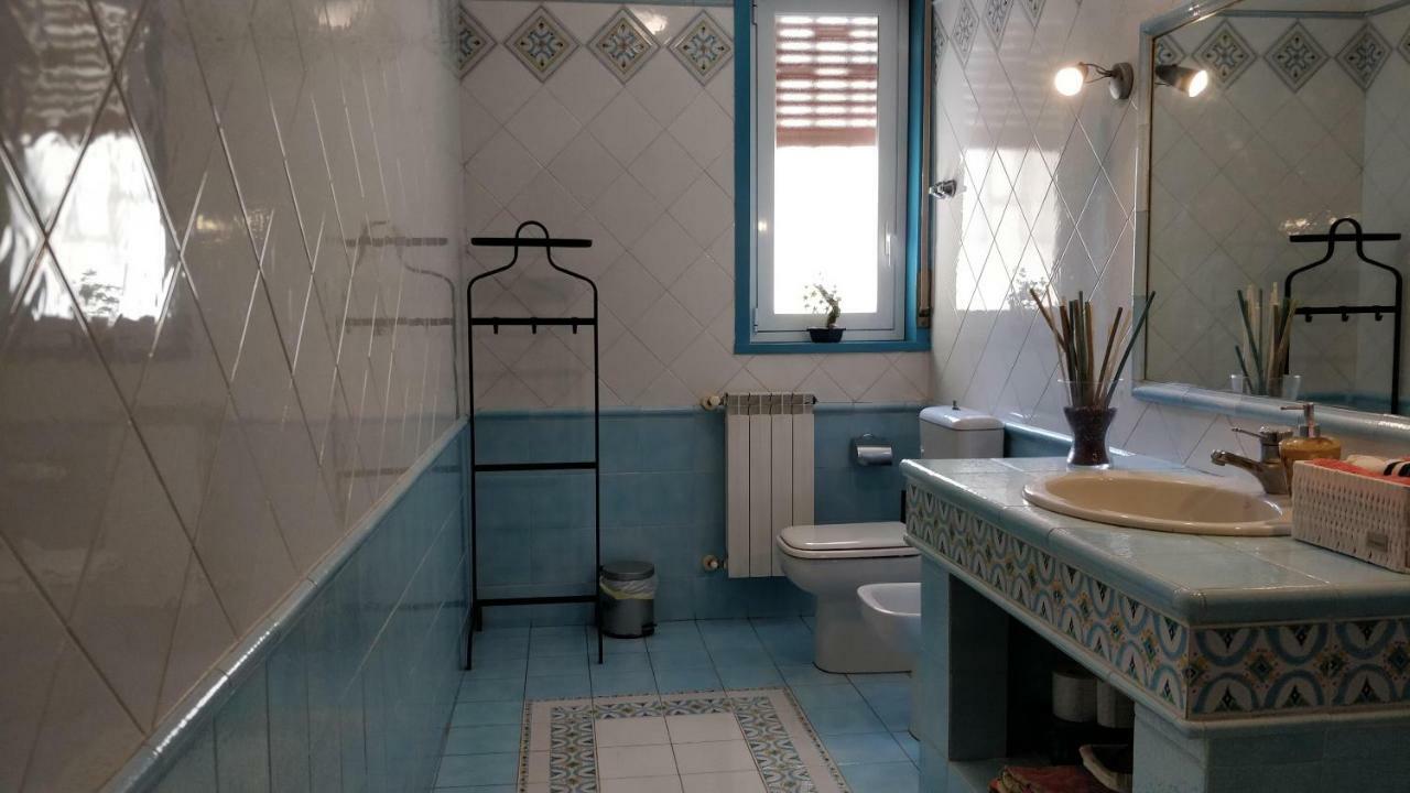 Suite Time Van Gogh CTA Exterior foto